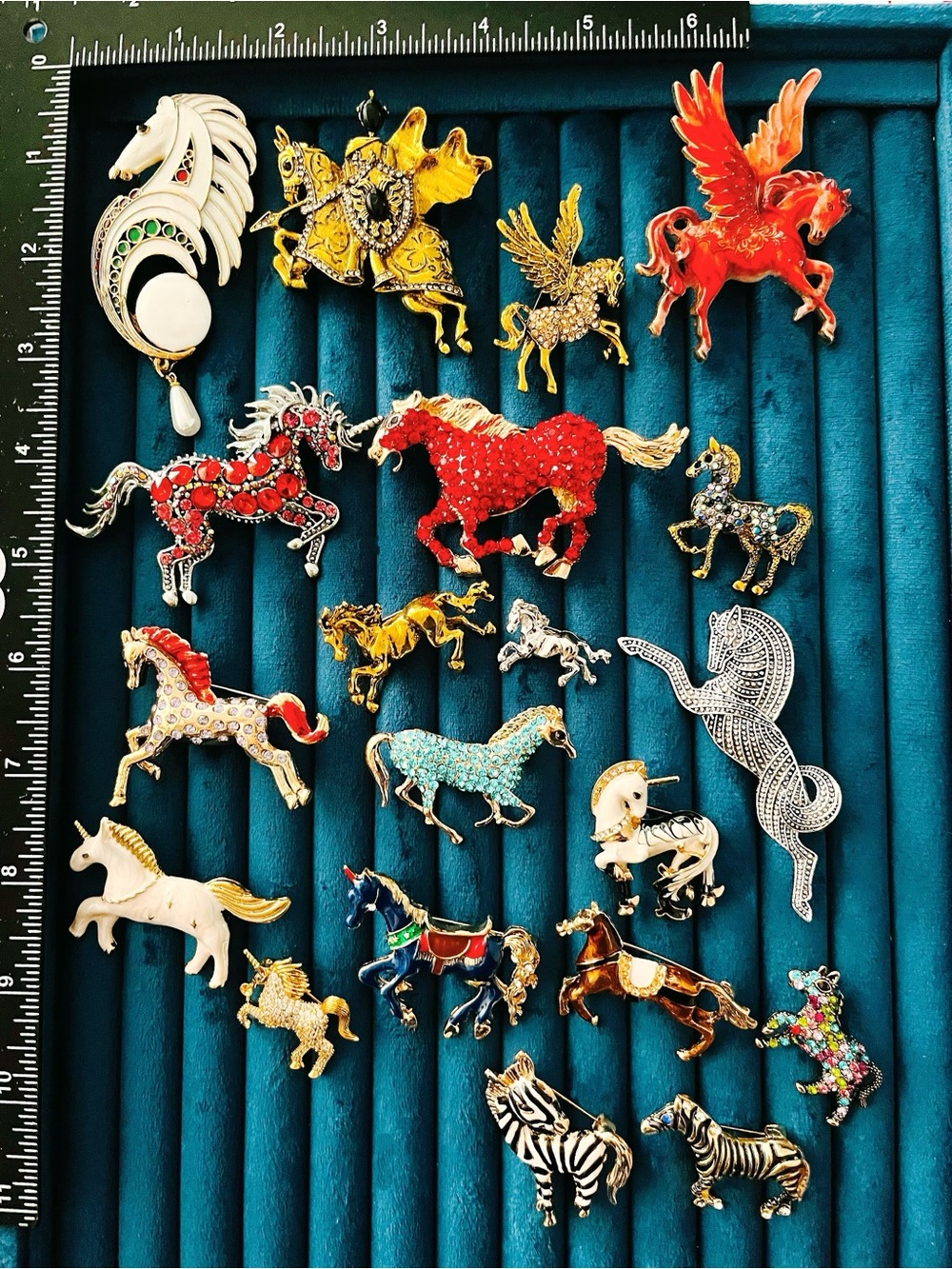 20pc Vintage Style Horse Brooch Lot Rhinestone Enamel Pegasus Unicorn Zebra Pin
